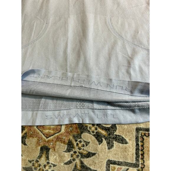 Lululemon Swiftly Tech Racerback Tank Top Light Blue Gray Women's Size 6 - Picture 3 of 7